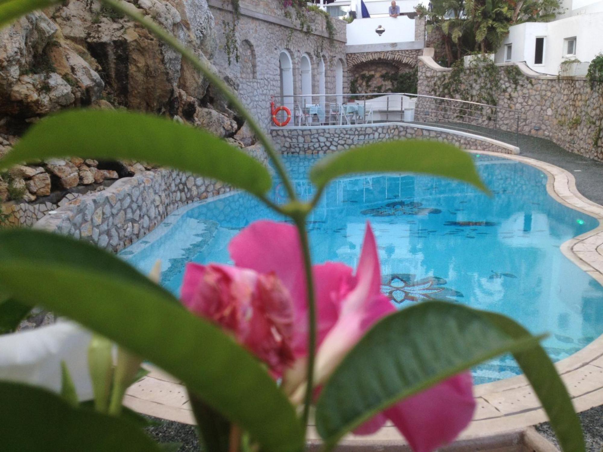 Hotel La Floridiana Капри Экстерьер фото